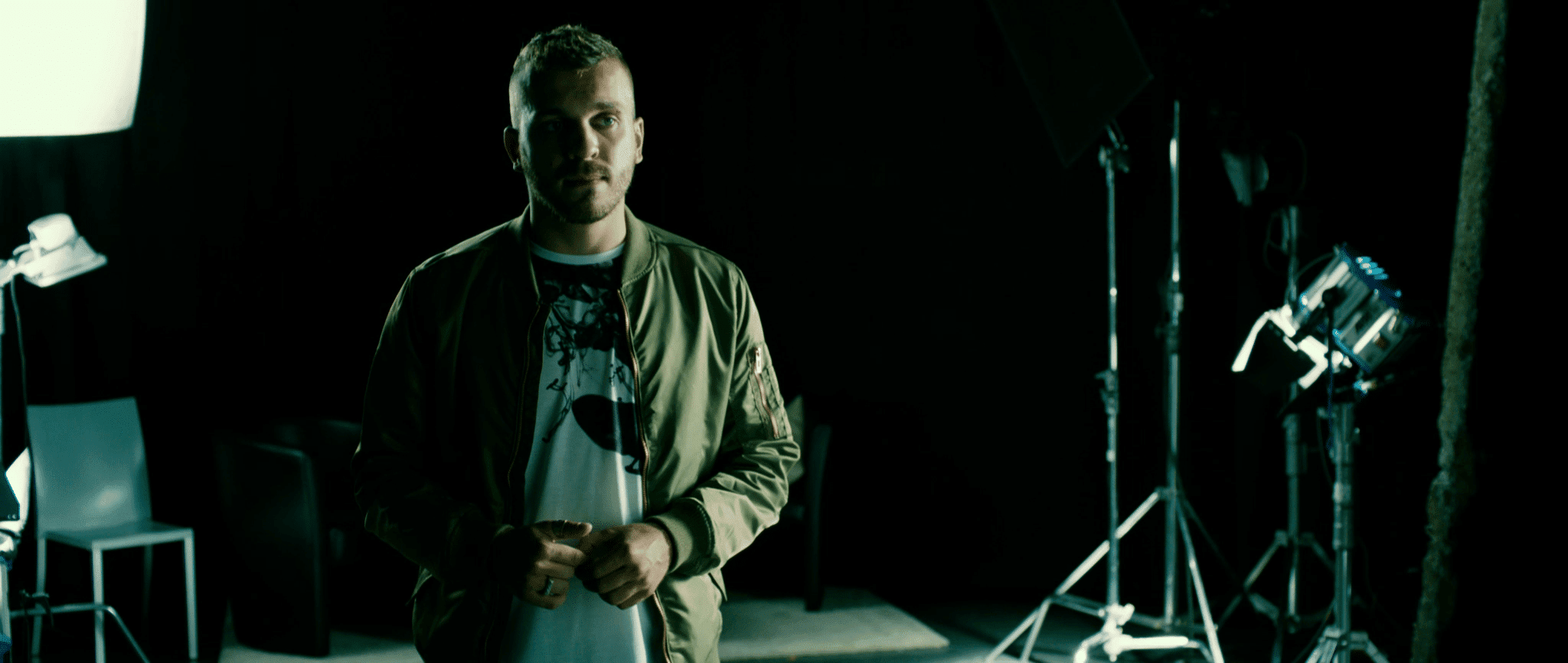 08ngkmrscreentest2matbolliger kopie digital production „Nur Gott kann mich richten“ (D, 2017) und „PARA – Wir sind King, Staffel1“ (2021).